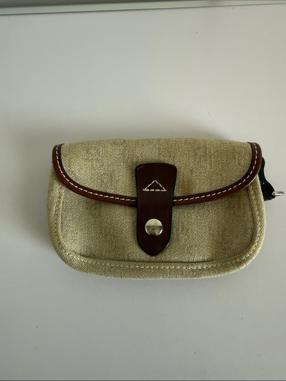 Dooney & Bourke Vintage Beige Canvas and Brown Trim Compact Pouch